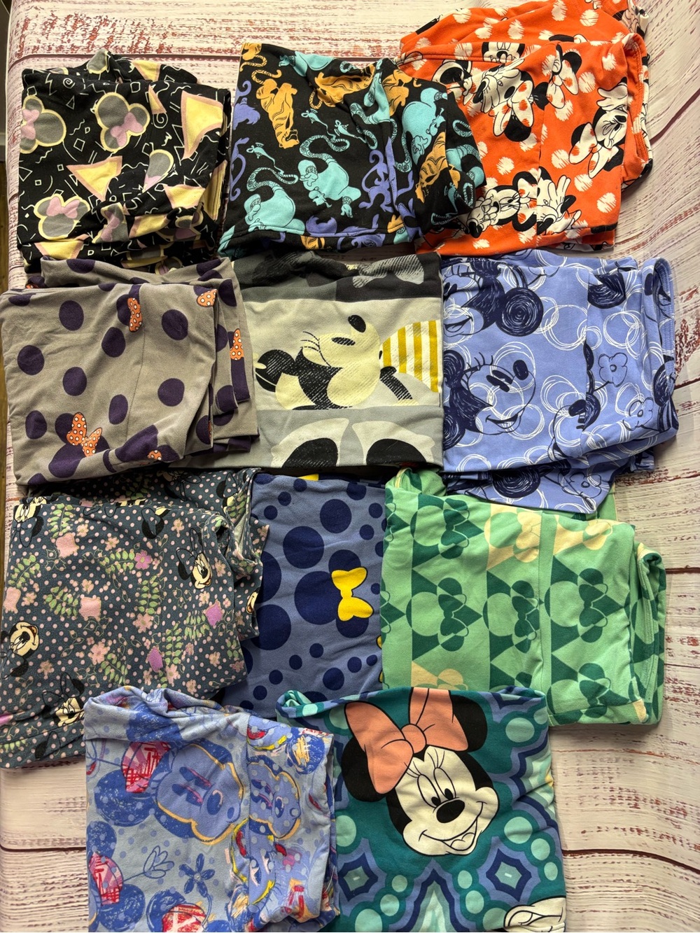 LuLaRoe Disney adult Minnie & Mickey Cotton Stretch Leggings